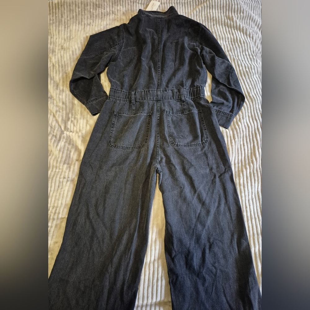 Universal Thread Black Denim Jumpsuit - Picture 4 of 6